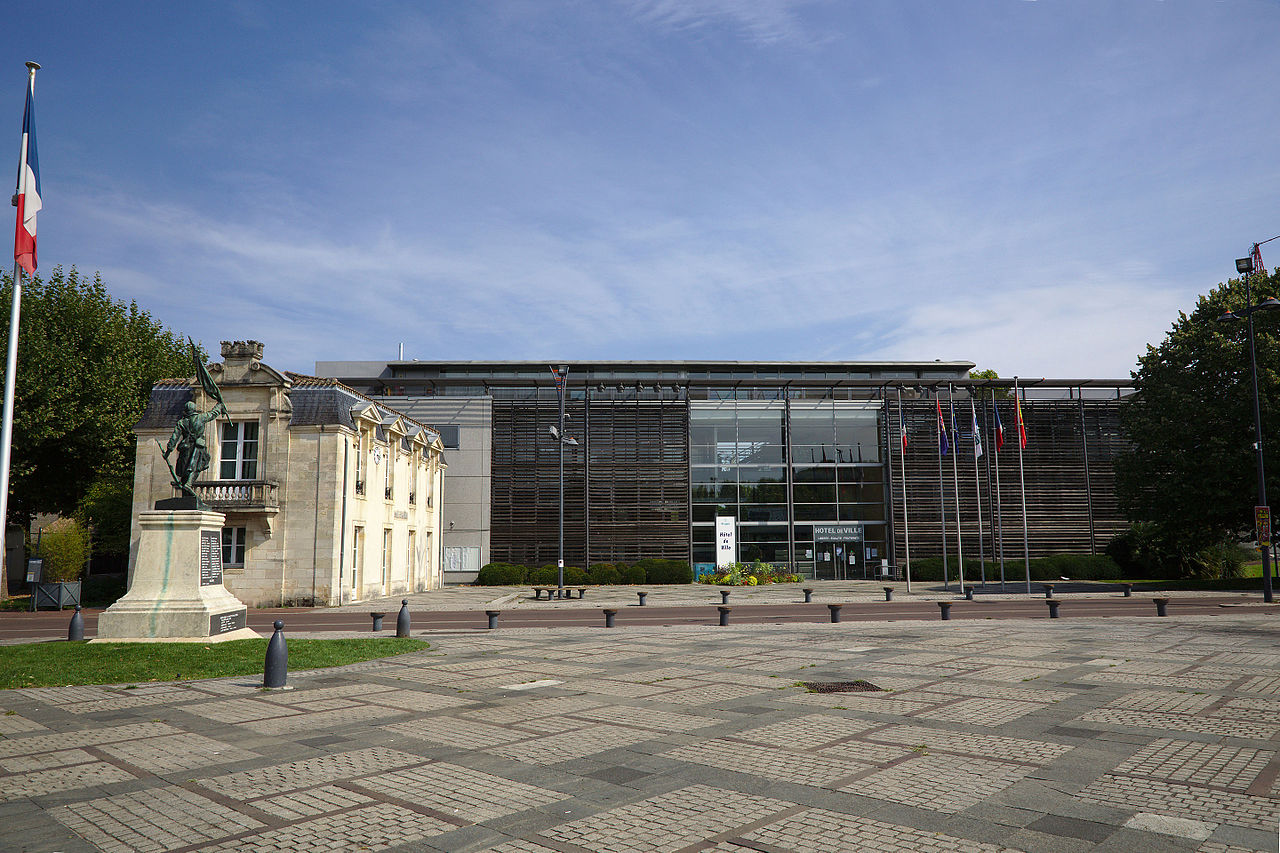 Urgences toiture couvreur Bruges 33520